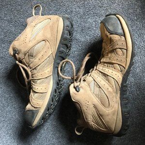 Columbia Waterproof Hiking Boots Womens Size 7